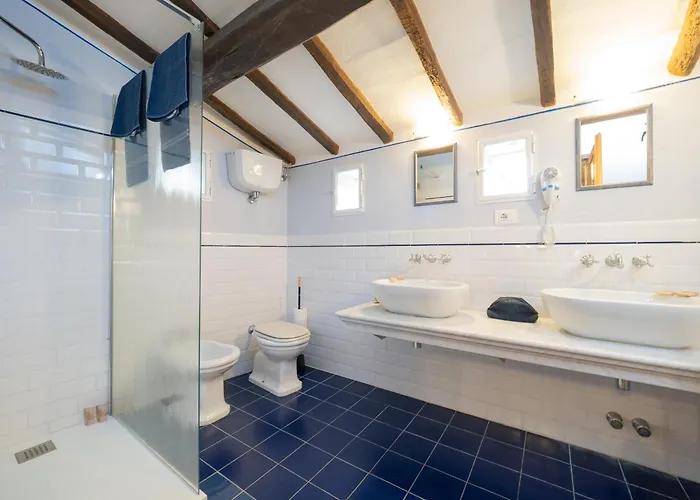 Вілла La Poventina Кортона